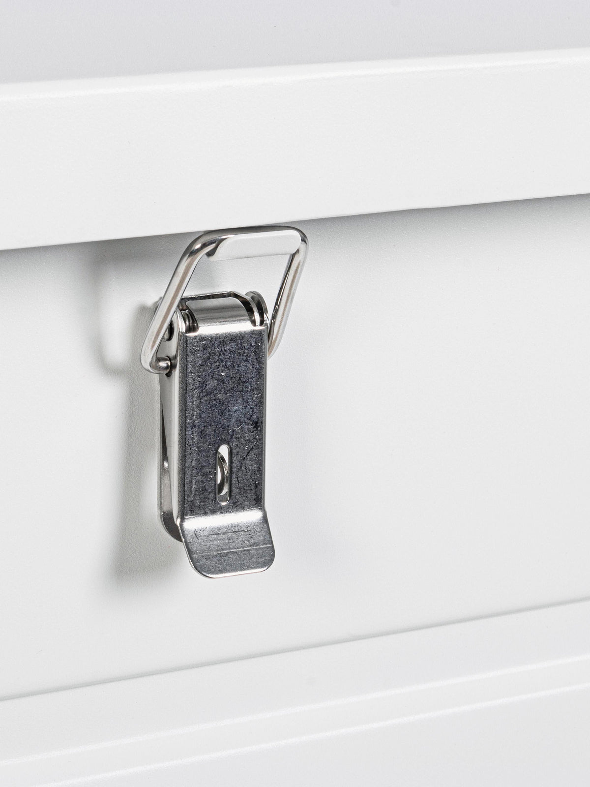 Atlantic Cushion Box with Wheels