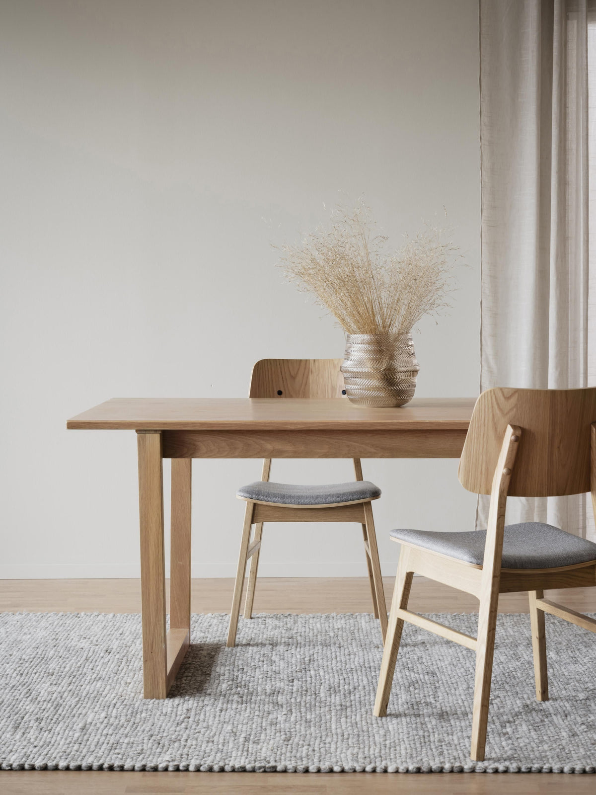 Colonsay Extendable Dining Table, 215 - 315 x 96 cm