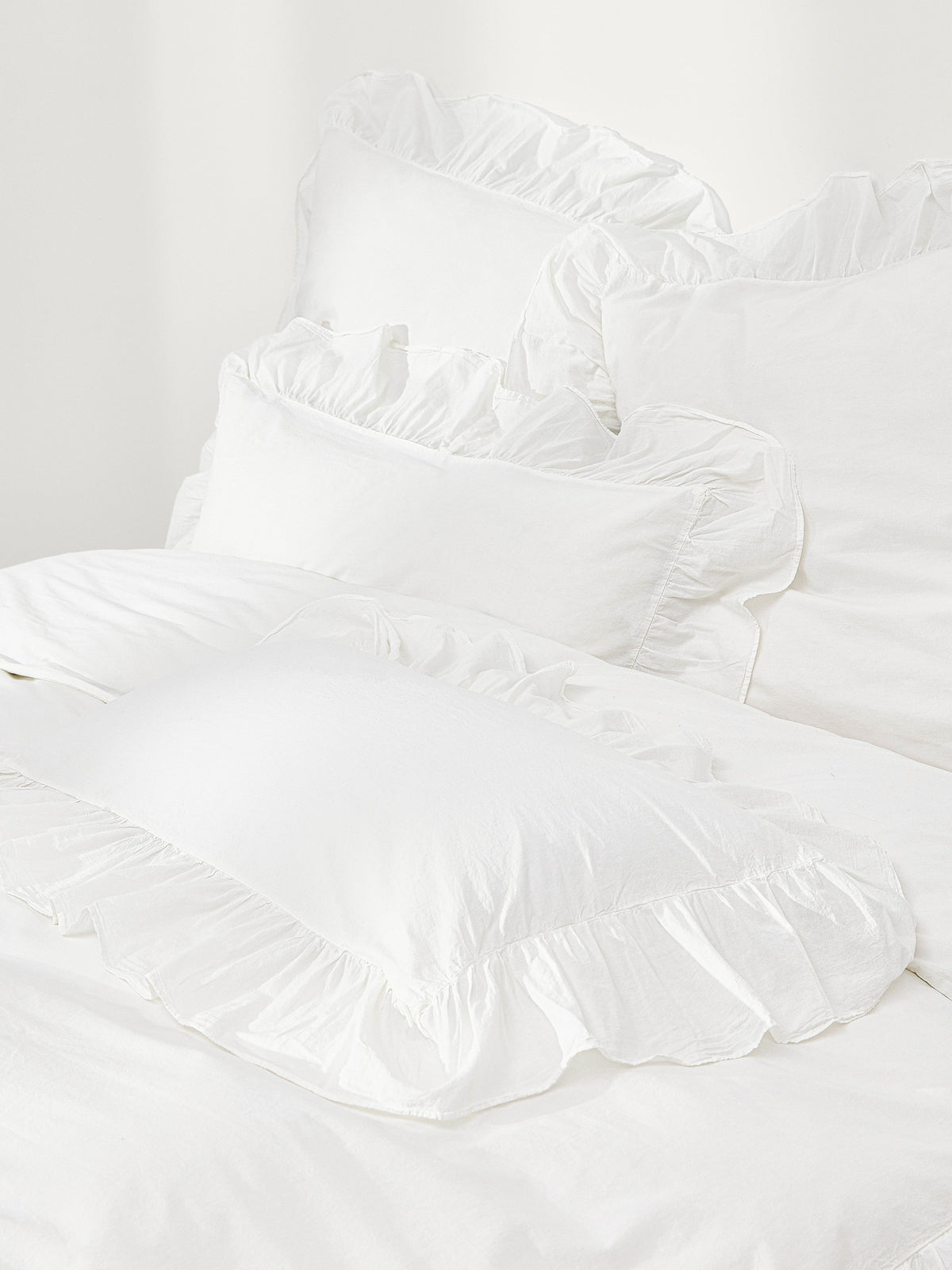 Gallery image 1 - Washed Cotton Percale Duvet Cover Louane with Ruffles
