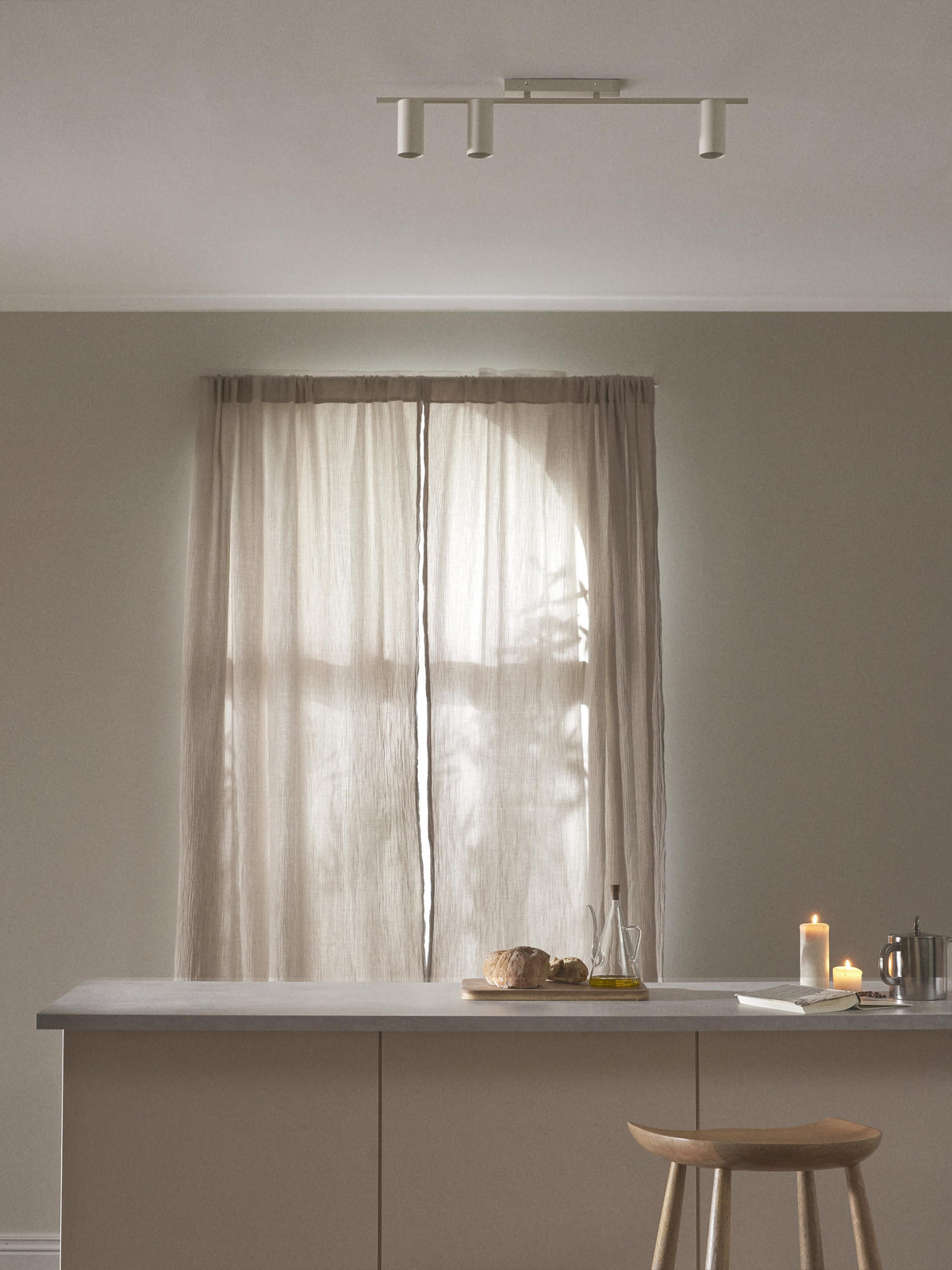 Cassandra Large Ceiling Spotlight