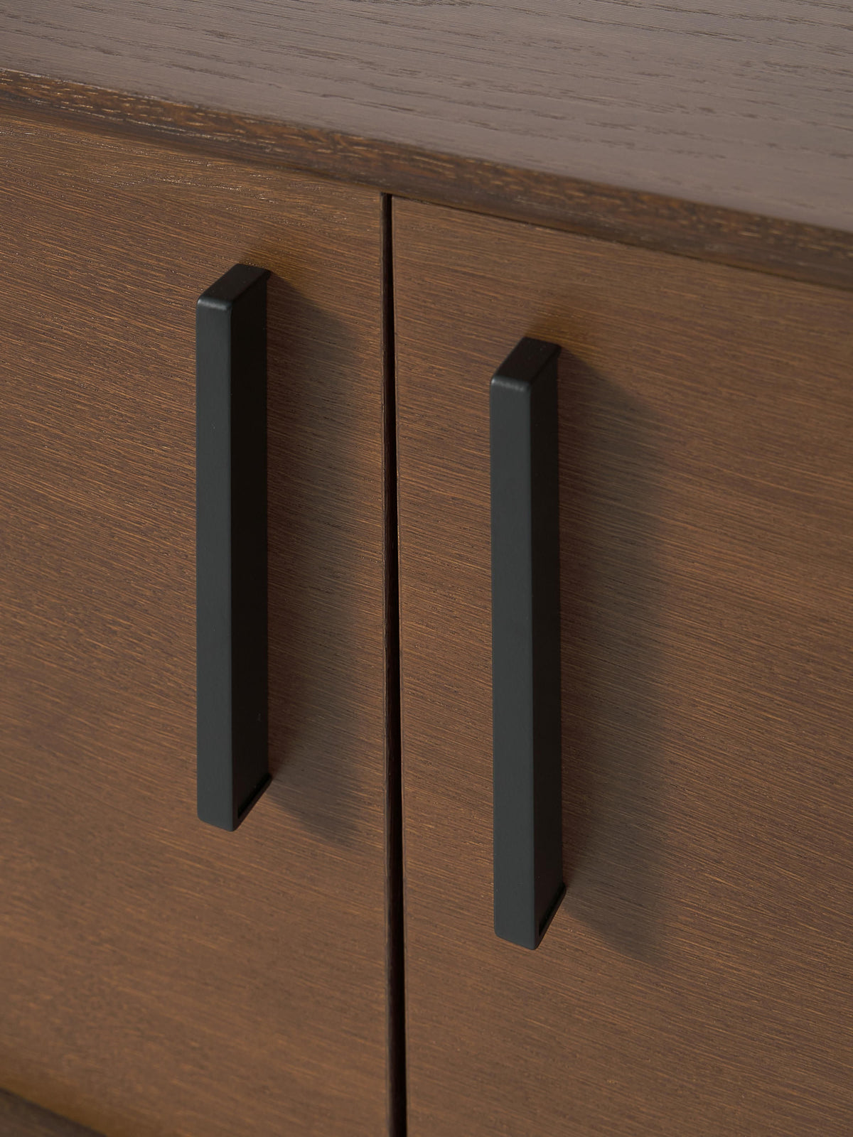 Diana Oak Wood Lowboard