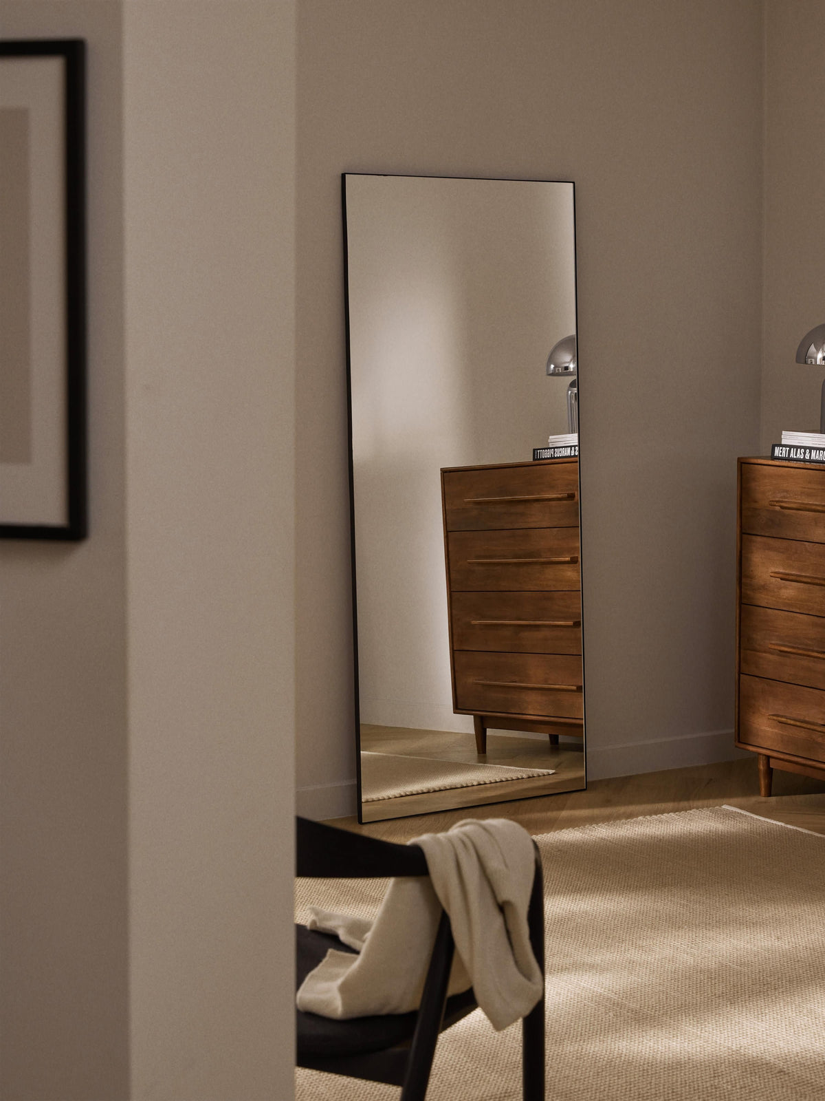 Cato XL Full-Length Leaner Mirror