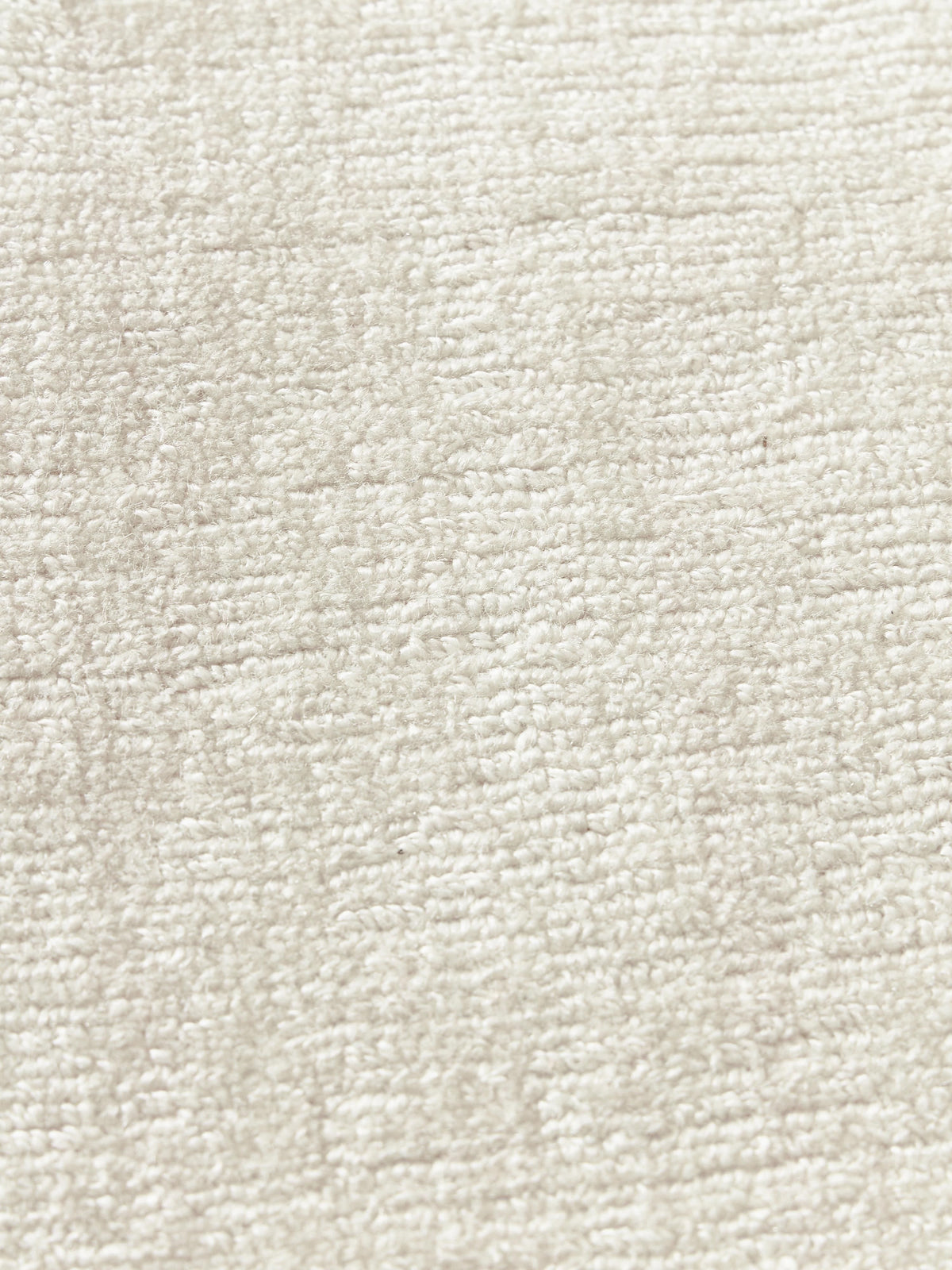 Kari Round Low-Pile Rug