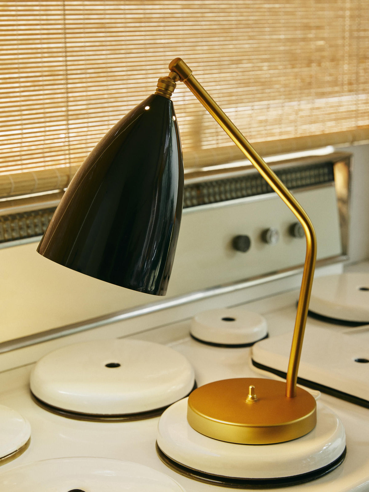 Gräshoppa Table Lamp