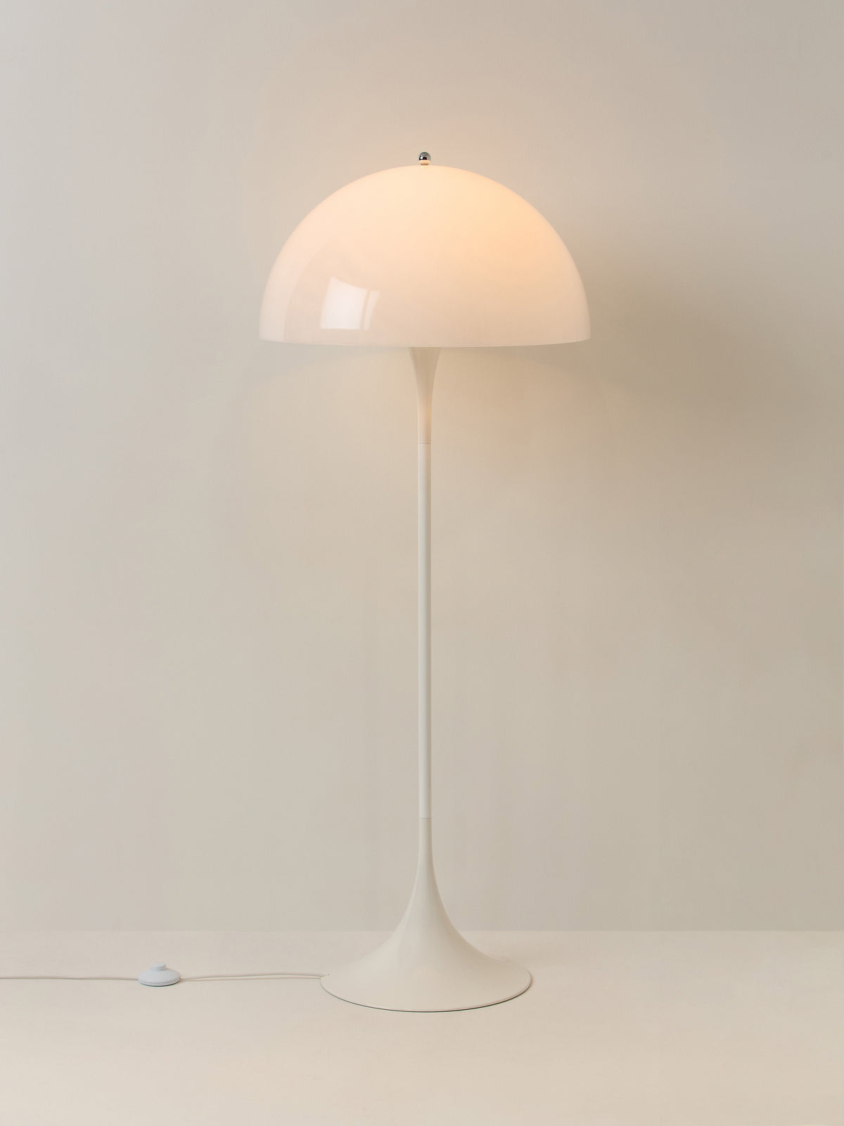 Panthella Small Floor Lamp, Design Verner Panton