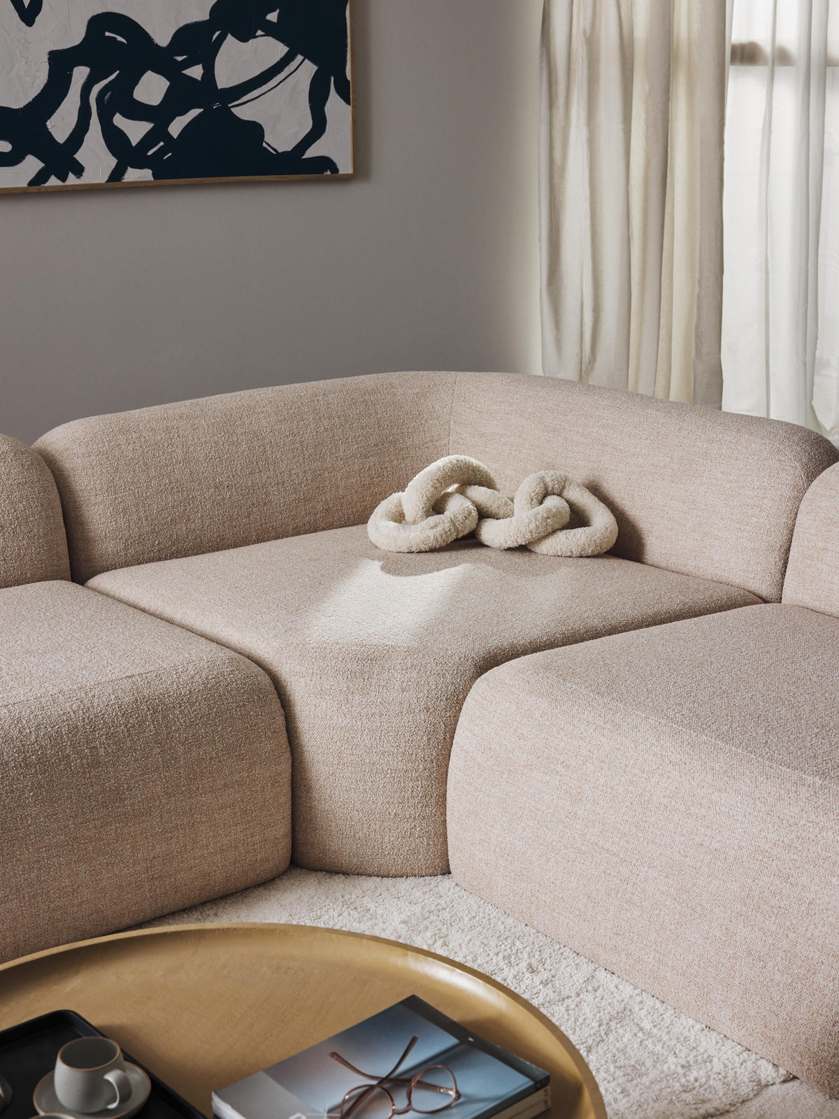 Wolke Round Bouclé Corner Module