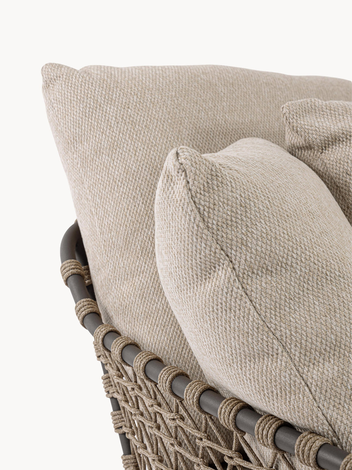 Ivissa Garden Daybed