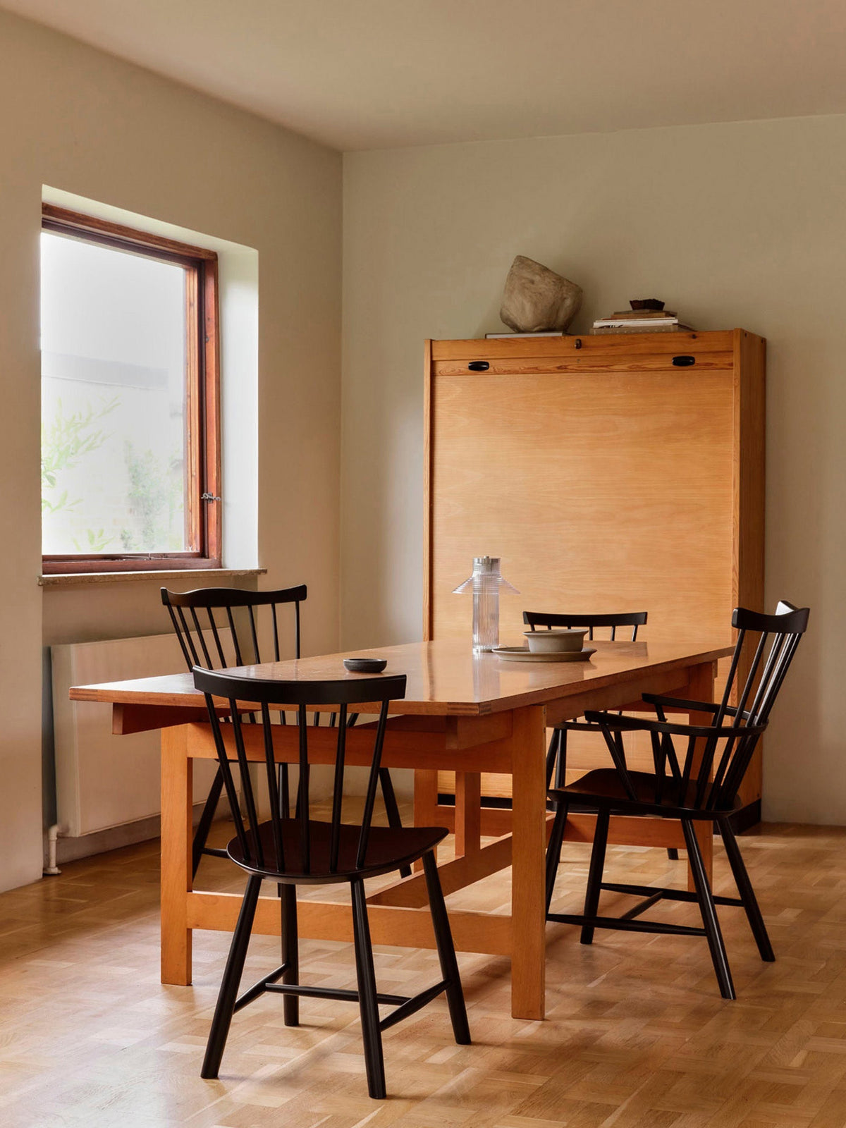 J46 Dining Chairs, Set of 2