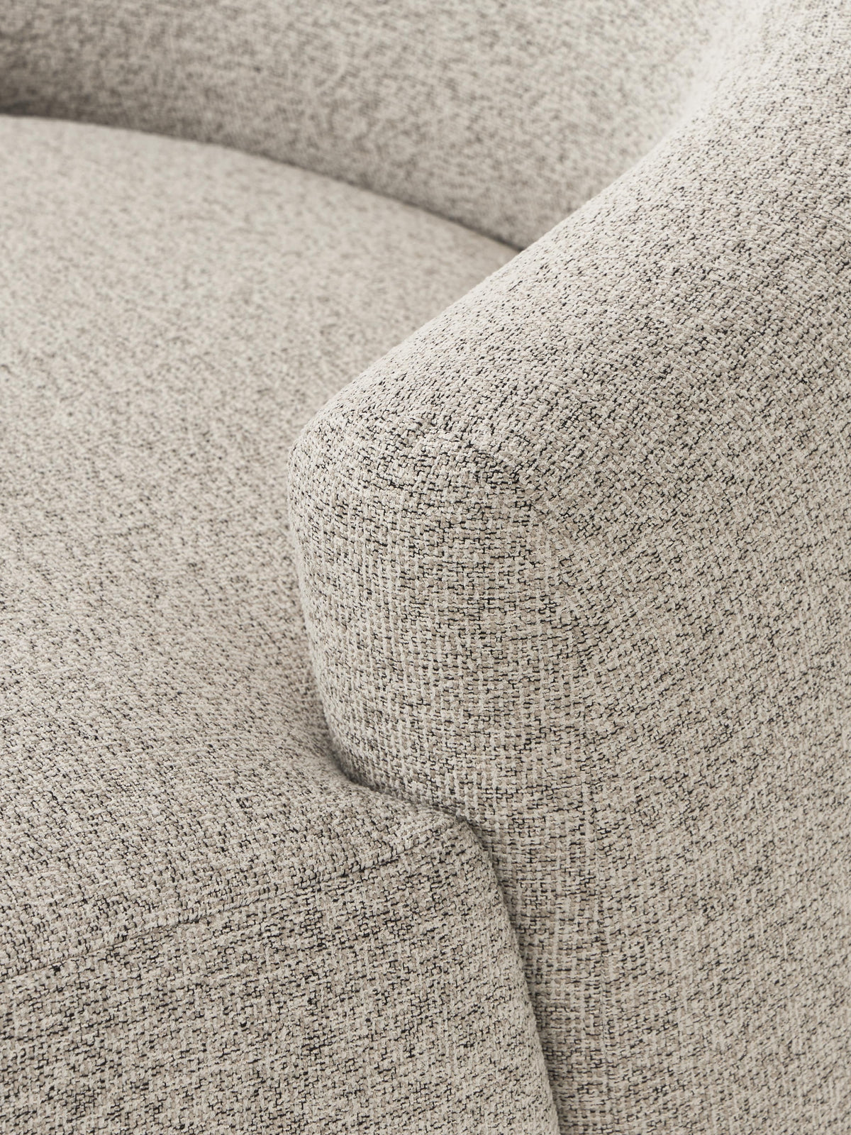 Sofia XL Bouclé Lounge Chair